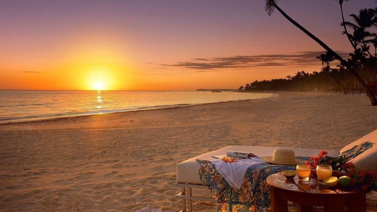 The Shades Hotel 50 Meter Beach Front Patong ภายนอก รูปภาพ